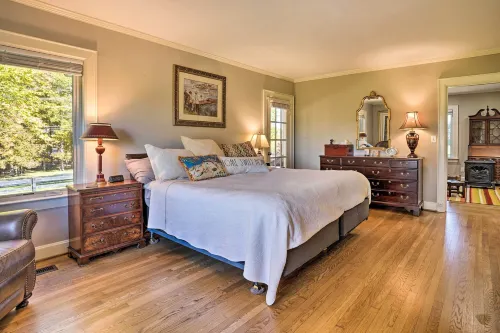 Spacious Home and Acreage, 16 Mi to Chattanooga - 3-Star