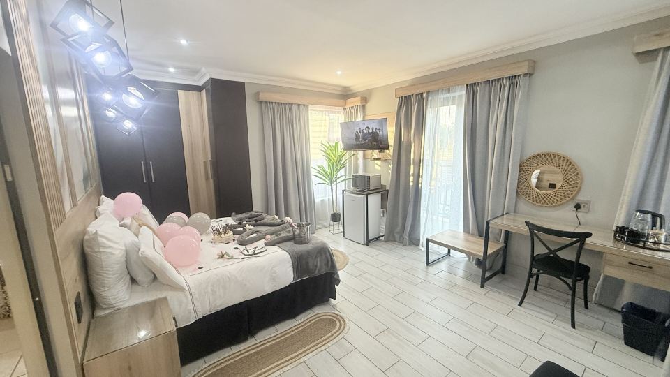 Africa Paradise Airport Boutique Hotel