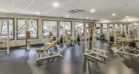 Relaxing retreat at Pacific Shores Resort Condo 1 Bedroom + Kitchen