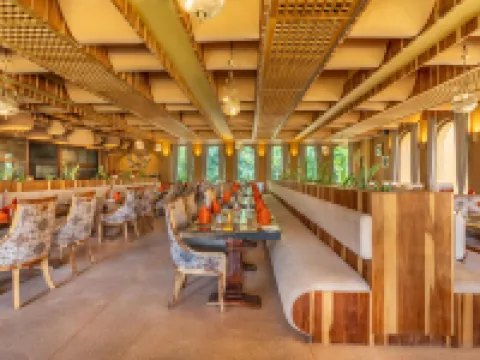 アーラムガー ジャワイ リゾート & スパ、ア メンバー オブ ラディソン インディビジュアルズ リトリート パリのホテル