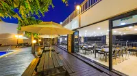 Doya Hotel Geoje - Rooftop Pools