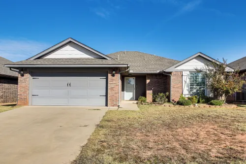 4 Mi to OU Campus & Stadium! Suburban Norman Home