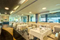 The Views Baia - Adults Only