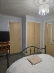 Near Colcheste town centre โรงแรมใน