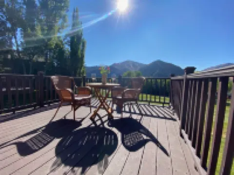 C21 Bigwood - 壯觀的鮑爾迪山景