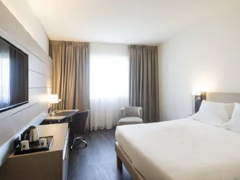 佈雷西亞2諾富特飯店