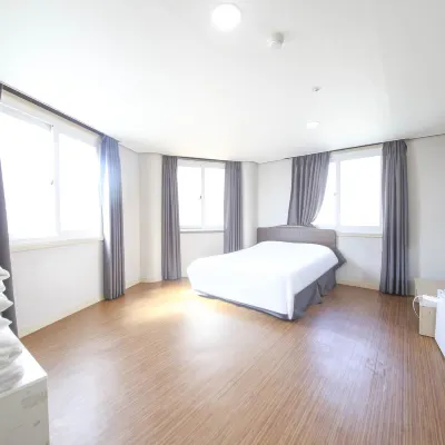 Ora Stay Hotel Hotels near Jeonnong-ro