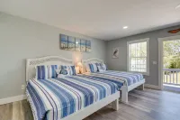 Ocean Isle Beach Vacation Rental ~ 1 Mi to Pier! - balcony