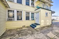 Pet-Friendly Apartment in Wildwood < 1 Mi to Beach - Pet friendly