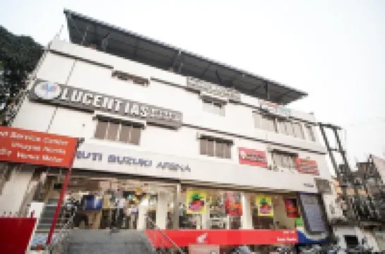 รอยัล มาเจสติก ลอดจ์ โรงแรมใน