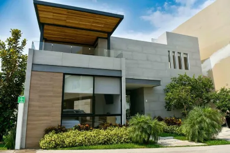 Casa Begonias Hotel mas Villas