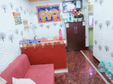 MAA Kali Guest House