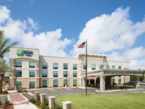 Holiday Inn Express & Suites GULF BREEZE - PENSACOLA AREA by IHG Hotels in Santa Rosa County