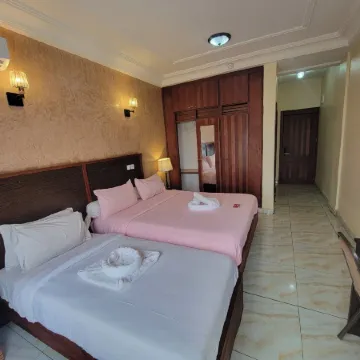 Safyad Hotel