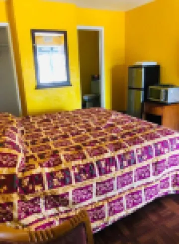 Commodore Motel