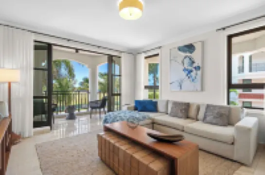 グランドリザーブ by オティウム サルサルのホテル