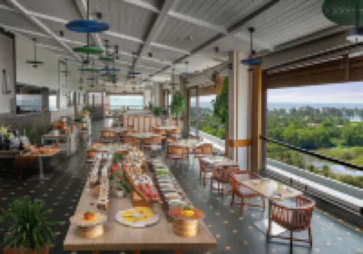 게이트웨이 고아, 팔로렘