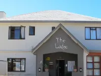 Lodge Strand (The) Hotels near Koop Sentrum