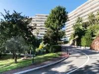 Apartment in Golfe-Juan with Sea View