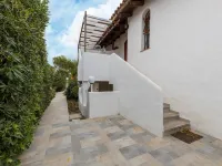 Casa Vacanze con Giardino, Vicino al Mare