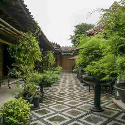 RedDoorz Syariah @ Lempuyangan Hotel Exterior