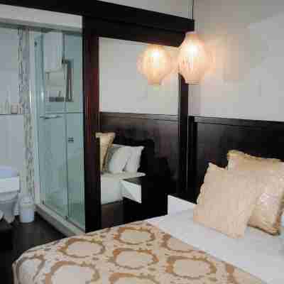 Grey Manor Guesthouse Rooms