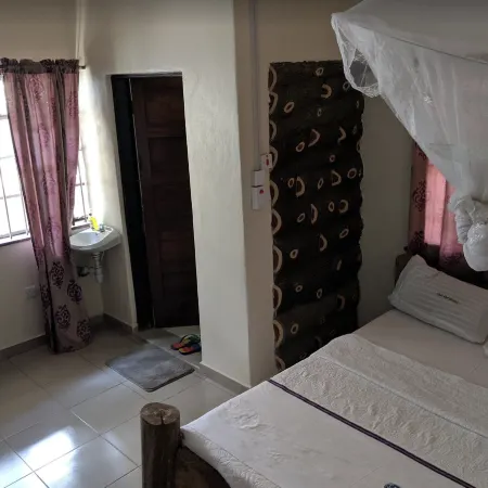 Casa Del Turista
