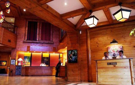 호텔 정원 전경