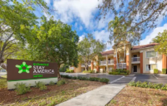 Extended Stay America Suites - Boca Raton - Commerce