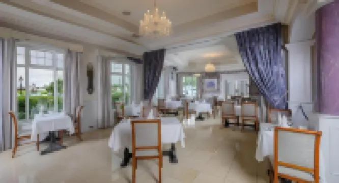 Killarney Dromhall Hotel