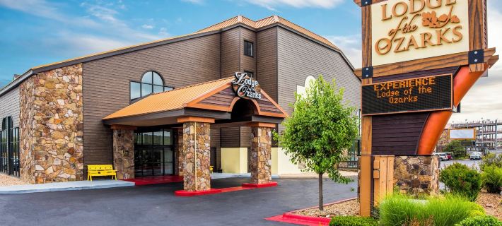 Lodge of the Ozarks Hotels in Branson