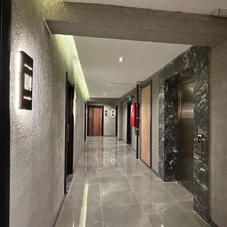 Pars Apart Hotel