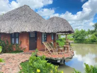 Mekong Silt Ecolodge - Pool Swimming and Free Breakfast