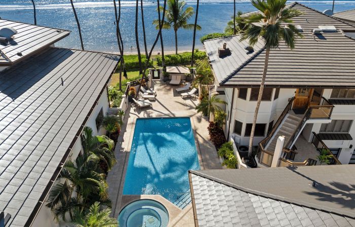 Puunoa  - CoralTree Residence Collection