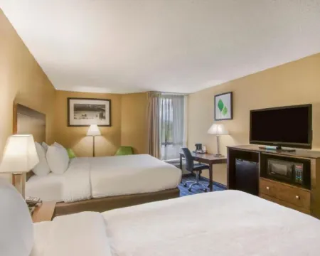 Clarion Inn Asheville Airport Hotels in Fletcher