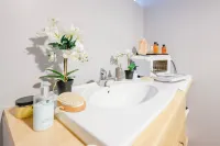 Gloucester Robinswood Hotel by Sunday - spa