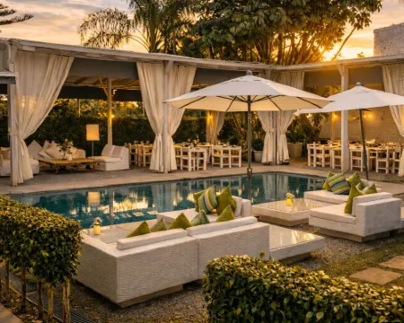 ลาส กาซาส เบดแอนด์เบรกฟาสต์ โรงแรม สปา และ ร้านอาหาร โรงแรมในเกวร์นาวากา