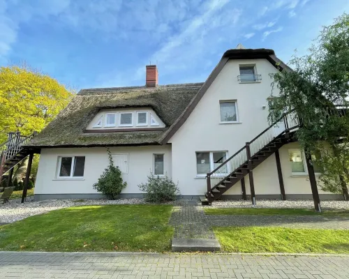Boddensuite - 90sqm on one level with terrace and private parking space Hotels in Wieck
