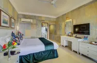 Ravine Hotel - Parkplatz