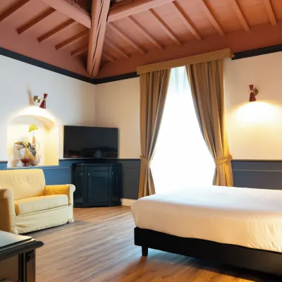 Hotel Rosary Garden Hotels near Teatro Cartiere Carrara