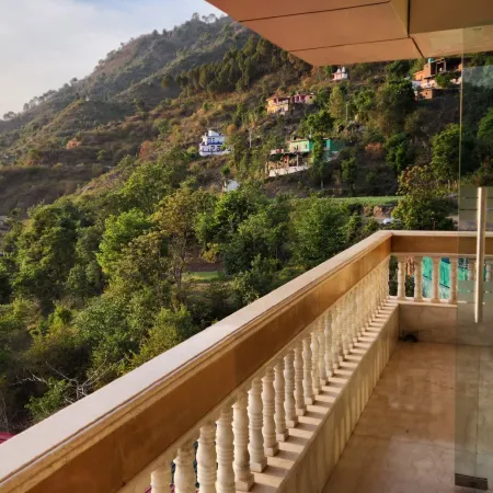 Hotel Royal Ark - Kasauli