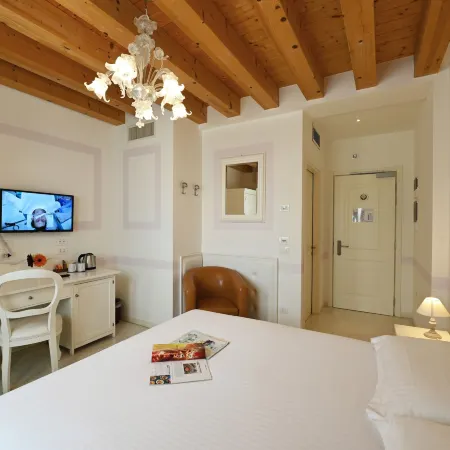 Hotel Villa Patriarca