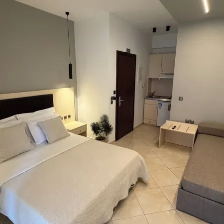 MG Luxury Living Отели в г. Аспровальта