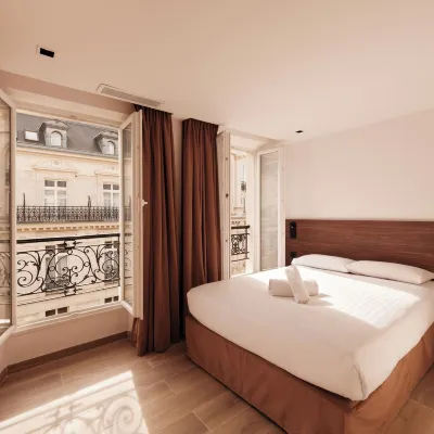 Hotel au coeur du Haut Marais Các khách sạn gần Ga Metro Temple