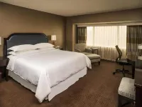 The Plaza Hotel Columbus at Capitol Square - 뷰