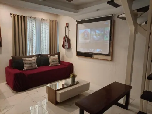 L1 Twin Bed Staycation in Bonifacio Global City - Hot Tub