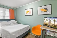 Dive into the 50s- Restored Motel in St Augustine