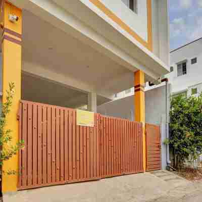 Deluxevrl Residency Hotel Exterior