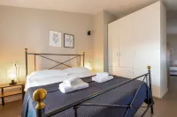 Desenzano Uptown Suites by Wonderful Italy
