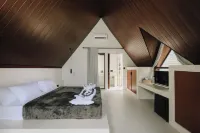 Limbo Lux Bungalows
